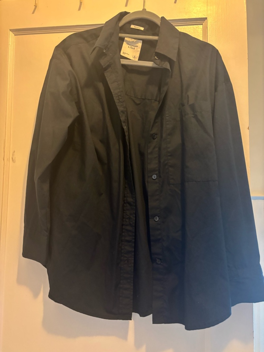 Abercrombie & Fitch Black Button-Up Shirt